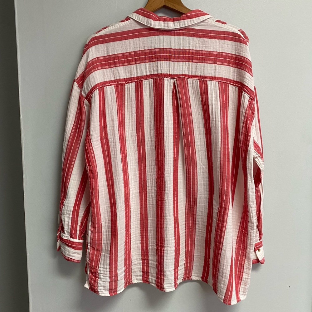 OLD NAVY TOP - XL - Picture 5 of 6